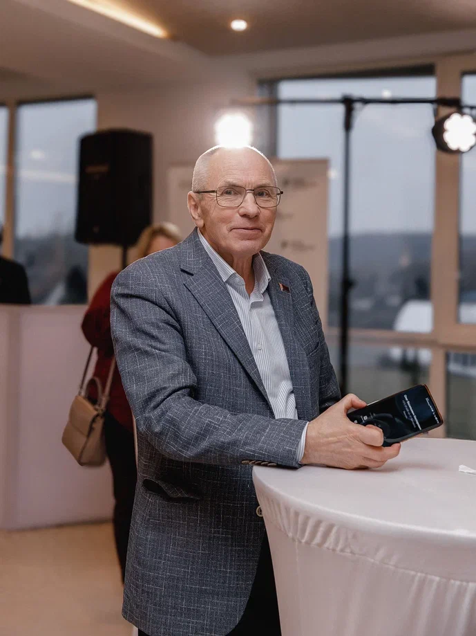 (190) 379 (930A8652).jpg